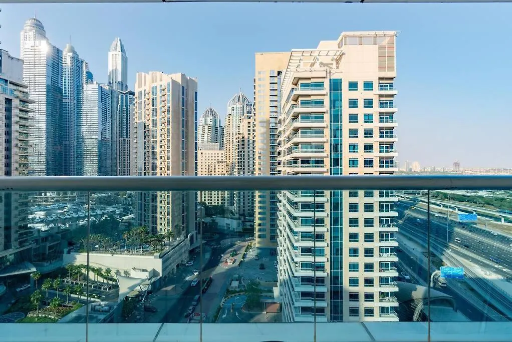 Large Studio Attached To Metro - Dubai Marina Diamond3 0*,  United Arab Emirates
