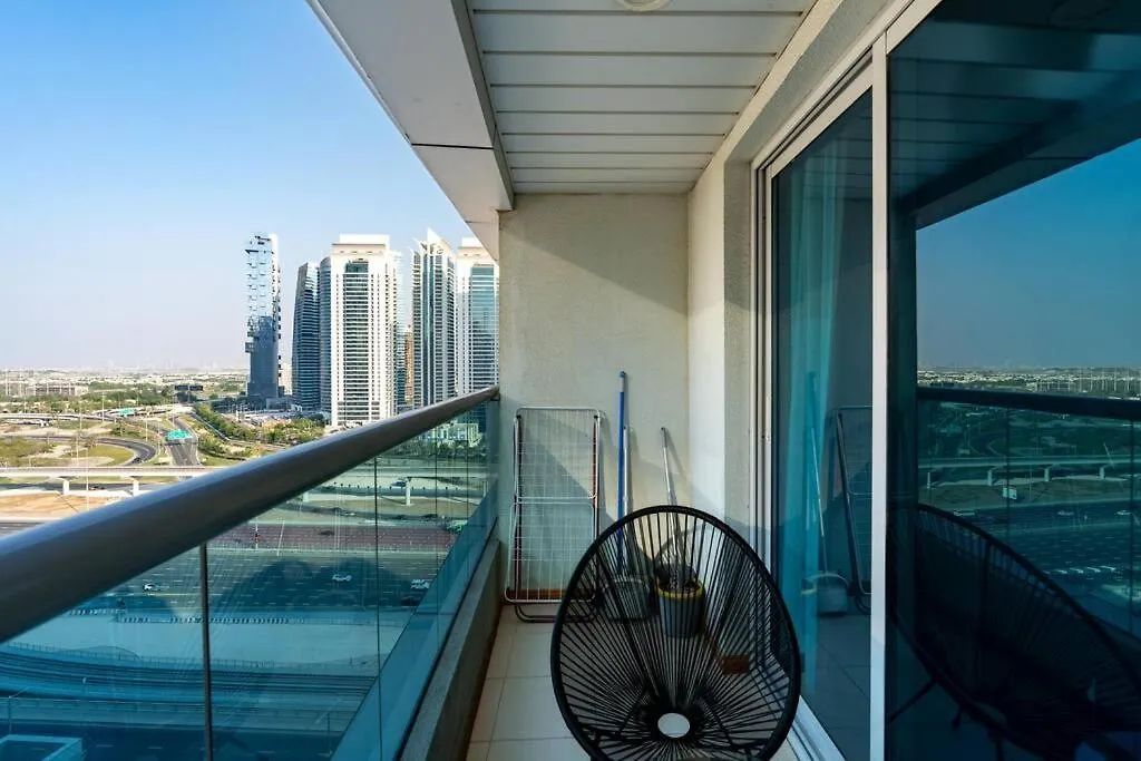 Apartment Large Studio Attached To Metro - Dubai Marina Diamond3