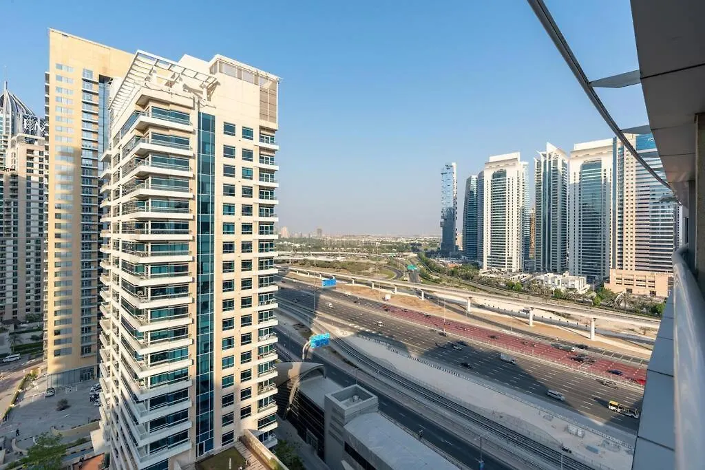 Apartment Large Studio Attached To Metro - Dubai Marina Diamond3